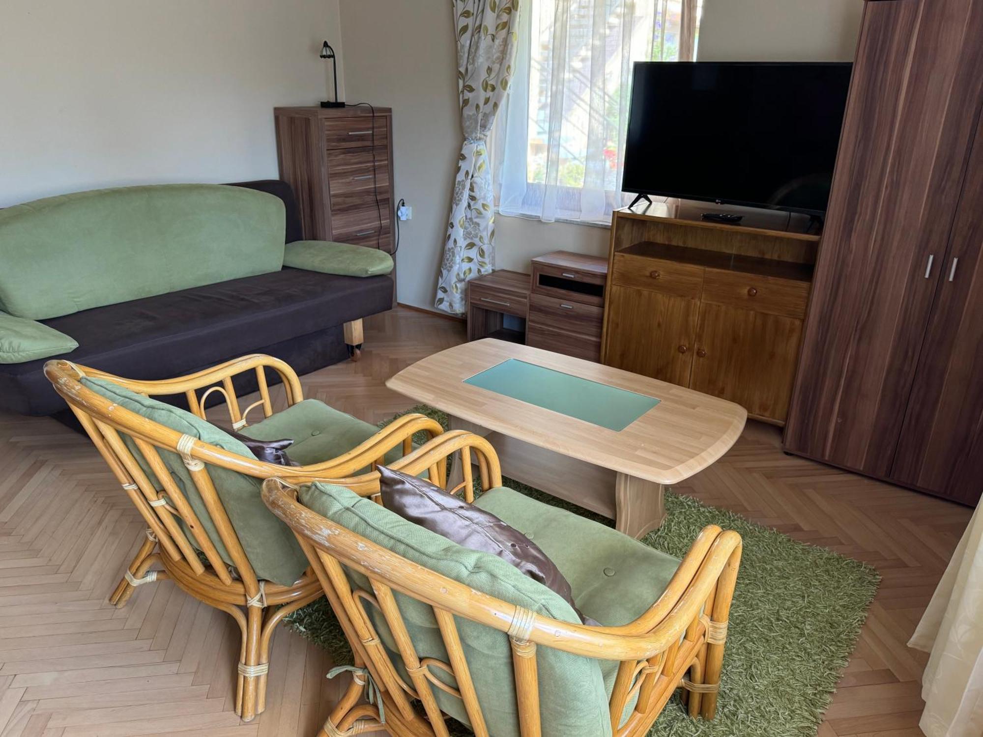 Rozsa Apartman 2 Альшоэрш Номер фото